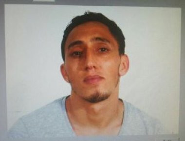 Αυτός είναι ο Ισλαμιστής που ενοικίασε το λευκό βαν (φωτό, βίντεο) (upd)